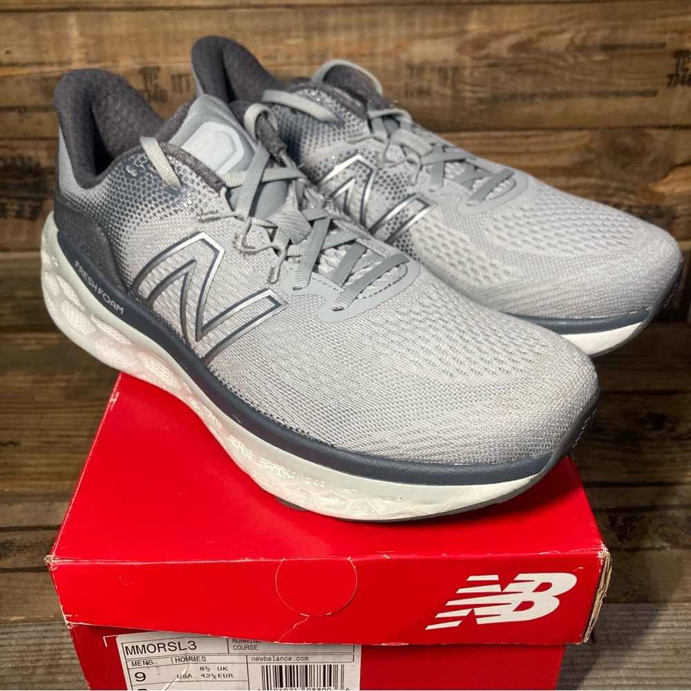 New Balance Men’s Fresh Foam More V3 Running Shoes Grey sz 9